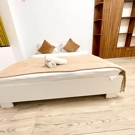 Address 21 - Palace Of Parliament Area Appartement